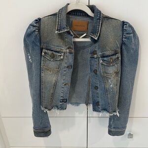 Jeans / denim blouse / jacket